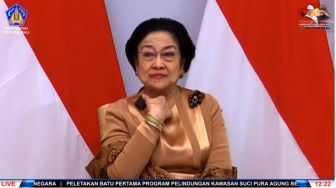 Pernah Dicueki Amerika dan Inggris saat Meminta Alutsista, Megawati: Sombong-sombong Banget