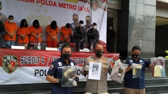 50 Kali Beraksi, Polisi Tangkap Tiga Emak-emak Sindikat Pencopet di Mall