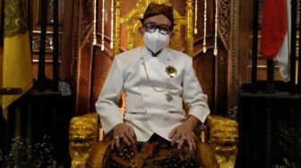 Tegas! Sultan Aloeda II Minta Sultan Keturunan Belanda Tinggalkan Keraton Kasepuhan Cirebon