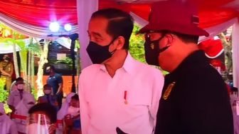 Jokowi: Jika Semua Pelajar Sudah Divaksin Covid-19 Sekolah Tatap Muka Bisa Dilakukan