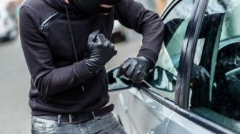 Asuransi Mobil TLO Beda dengan All Risk. Temukan Detail Manfaat Asuransi TL