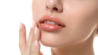 5 Cara Merawat Bibir Agar Tetap Sehat dan Tidak Kering