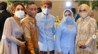 Cincin Ayah Rozak Disentil Irfan Hakim, Ayu Ting Ting: Maklum Orang Kaya