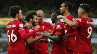 Menang Telak, Jota dan Mane Bawa Liverpool Naik ke Puncak Klasemen