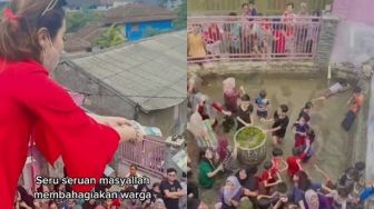 Viral Wanita Sebar Uang Rp 2 Ribu dari Balkon, Warga Rebutan sampai Nyemplung Kolam