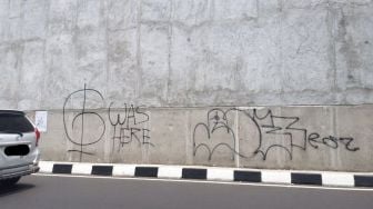 Viral Aksi Vandalisme di Flyover Bandung, Sosiolog: Mending Sekalian Bikin Mural