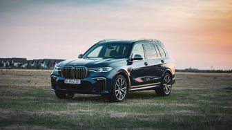 Cek Harga BMW X7 Terbaru di Sini dan Spesifikasinya