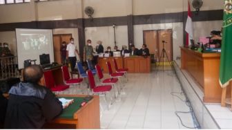 Kuasa Hukum Kecewa Terdakwa Tidak Dihadirkan, Sidang Korupsi Masjid Sriwijaya Ditunda