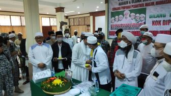 Rizieq Ulang Tahun Hari Ini, Ketua PA 212 hingga GNPF Ulama Potong Tumpeng