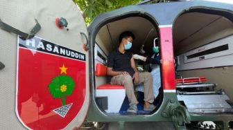 Luar Biasa, Tank Ambulans Ini Jadi Tempat Vaksinasi COVID-19 Bagi Warga Makassar