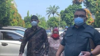 Kecewa ke Istri, Ferry Irawan Tak Bisa Janji Hadiri Sidang Cerai Berikutnya