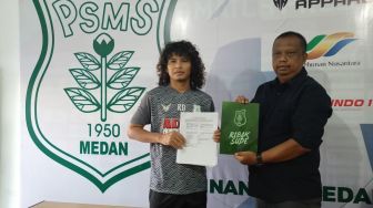 Resmi Dikontrak, Luis Irsandi Kembali Berkostum PSMS Medan