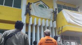 Tok! Waktu Habis, Gedung Sekretariat Golkar Samarinda Resmi Dikosongkan Pemkot
