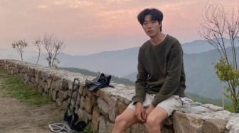 Ryu Jun Yeol Disebut Medium Ugly Oleh Fans di Korea, 5 OOTD Kasualnya Tetap Bisa Ditiru Agar Terlihat Keren