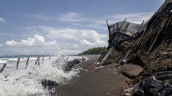 Waspada Gelombang Tinggi di Laut Selatan Jawa Barat, BMKG Sebut Bisa Mencapai Empat Meter