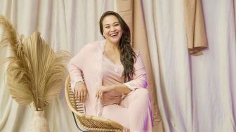 Masturbasi Plus Nonton Film Porno, Wajar Gak Sih? Ini Saran Seksolog