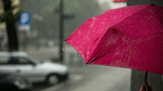 Prakiraan Cuaca Soloraya Hari Ini: Hujan Merata Mulai Siang hingga Malam