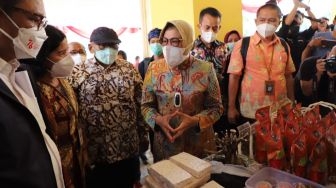 Sempat Diblokir Hingga Diamuk Mensos Risma, Ribuan Penerima PKH Akhirnya Terima Bantuan