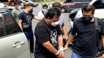 Pria di Solo Diciduk Polisi Usai Peras 3 Pejabat, Termasuk Mantan Ajudan Jokowi