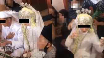 Begitu Sah, Aksi Pengantin Pria Ini Bikin Istri Teriak Kesakitan di depan Penghulu