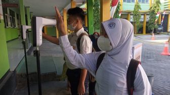 Nyaris 1,5 Tahun Tak Sambangi Sekolah, Ini Kisah Lucu Siswa Bingung Cari Ruang Kelas