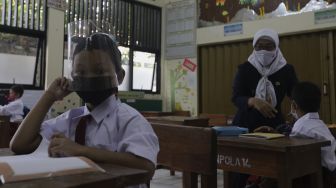 Pemprov DKI Pantau Perkembangan 610 Sekolah PTM Tiap Hari
