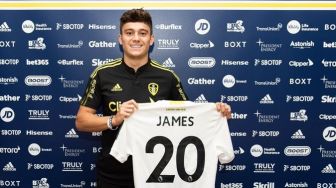 Di Balik Kemenangan Dramatis Leeds, Ada Daniel James yang Bucin ke Istri