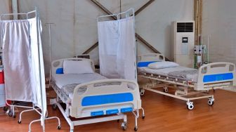 AAAAAAA!! Viral Pasien COVID Teriak saat Nakes Masuk, Seisi Rumah Sakit Panik, Ditonton 2 Juta Kali