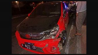 Kecelakaan di Gejayan, Pengendara Sepeda Motor Pusing Dihantam Mobil Brio