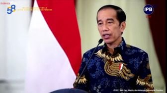 CEK FAKTA: Jokowi Umumkan Indonesia Bebas Masker?