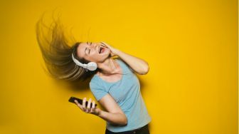 Boleh Dicoba, 4 Cara Mulai Pola Hidup Sehat sambil Dengarkan Konten Audio