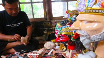 Sudah Lekang Dimakan Zaman, Seniman Wayang Golek Makin Terhimpit Dihantam Pandemi