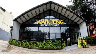 HUT ke-21, Waroeng Steak & Shake Tetap Eksis Sejajar dengan Kuliner Besar dari Luar