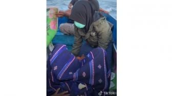 Haru, Kisah Bidan Menolong Persalinan Darurat di Tengah Laut