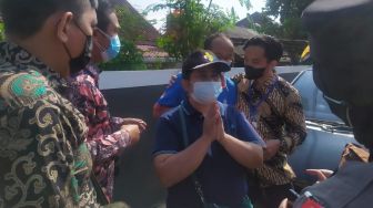 Paspampres Bubarkan Aksi Unjuk Rasa di Lokasi Kedatangan Jokowi di SMAN 2 Bandar Lampung