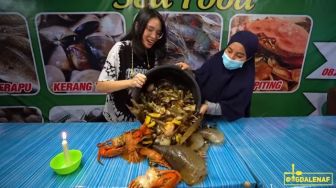 YouTuber Mgdalenaf Beli Seafood Satu Bak, Beratnya Mencapai 10 Kilogram