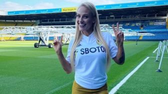 Ebanie Bridges, Petinju Wanita yang Fanatik Dukung Leeds United