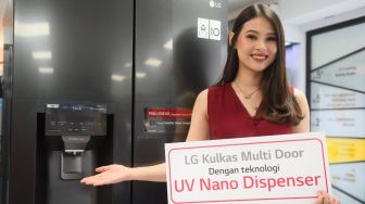 Lemari Es Multi Door LG Terbaru Dilengkapi Dispenser Air UV Nano