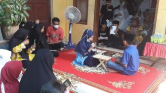 Unik! Siswa SD Baca Alquran dan Terjemahan Menggunakan Bahasa Makassar