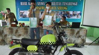 Sepeda Motor Rancangan Siswa Tuna Rungu