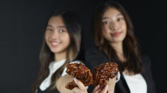 Ada Ayam Goreng Pakai Bumbu Kedelai Hitam Malika Indonesia, Bagaimana Rasanya?