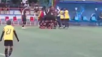 Picu Keributan AHHA PS Pati Vs Persiaraja, Zulham Zamrun Dihujat Warganet: Kampungan!