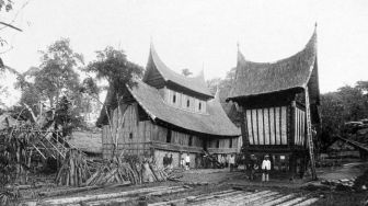 Mengenal Lebih Dekat Gadang, Rumah Adat Sumatera Barat