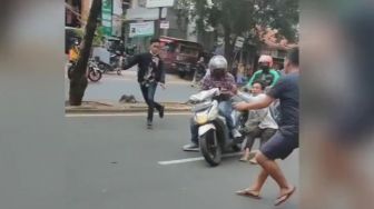 Motor Disita Debt Collector, Viral Driver Ojol Pertahankan Sampai Terseret