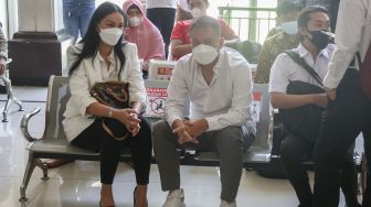 Vicky Prasetyo Dipenjara Lagi, Kalina Oktarani Singgung Perselingkuhan