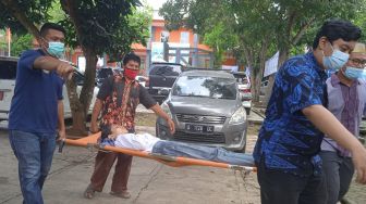 Belasan Pelajar SMA di Kab. Tangerang Tiba-tiba Pingsan Usai Divaksin Covid