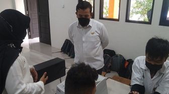 Terapkan Dua Pola, Kadisdik Jabar Pantau PTM Terbatas SMA dan SMK