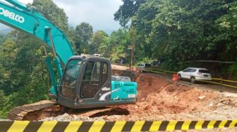 Antisipasi Bencana Longsor, PUPR Banten Siapkan Alat Berat