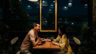 3 Sikap Sederhana Suami yang Bisa Bikin Rumah Tangga Jadi Harmonis