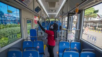 Mantul! Ganjar Dorong Pengembangan Bus Listrik Jadi Angkutan Umum di Jateng